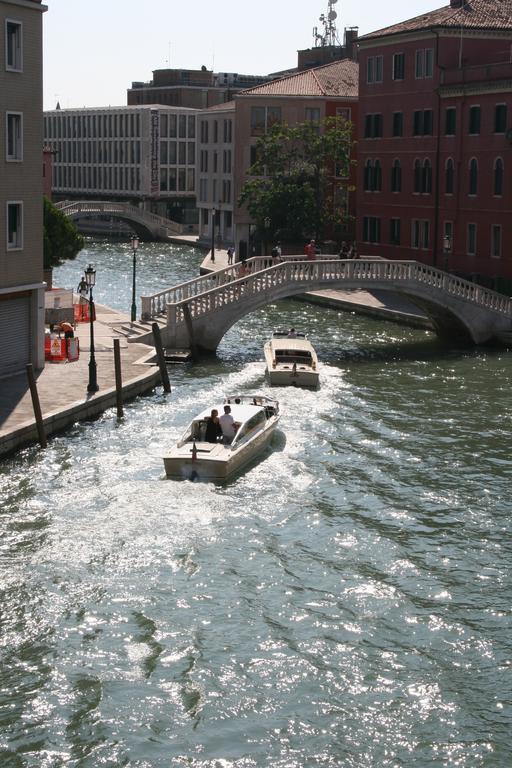 Mema Venice Apartment Veneza Quarto foto