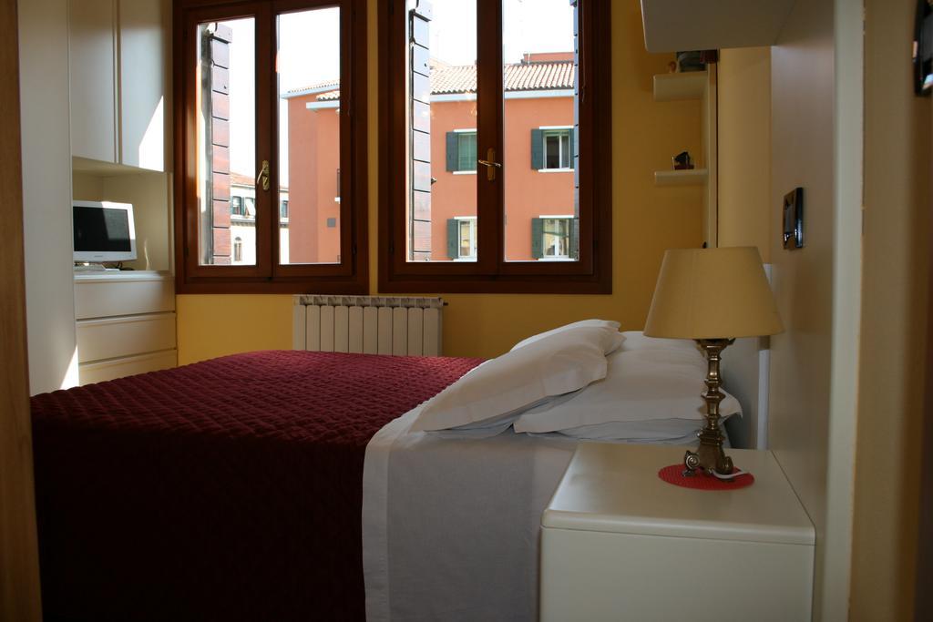 Mema Venice Apartment Veneza Quarto foto